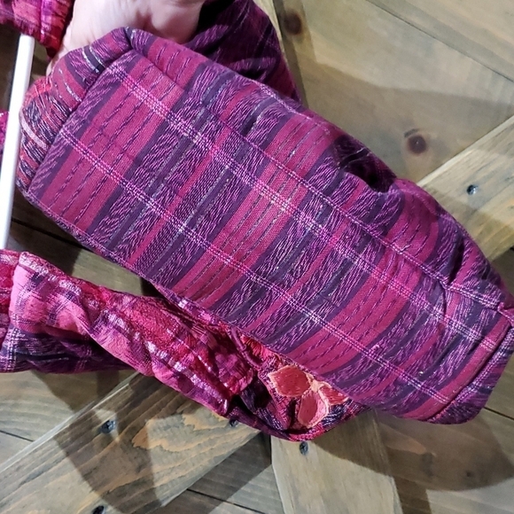 ARTISAN PURPLE PINK EMBROIDERED FLORAL BAG - Picture 6 of 10